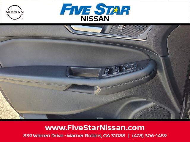 Used 2024 Ford Edge SE image 29