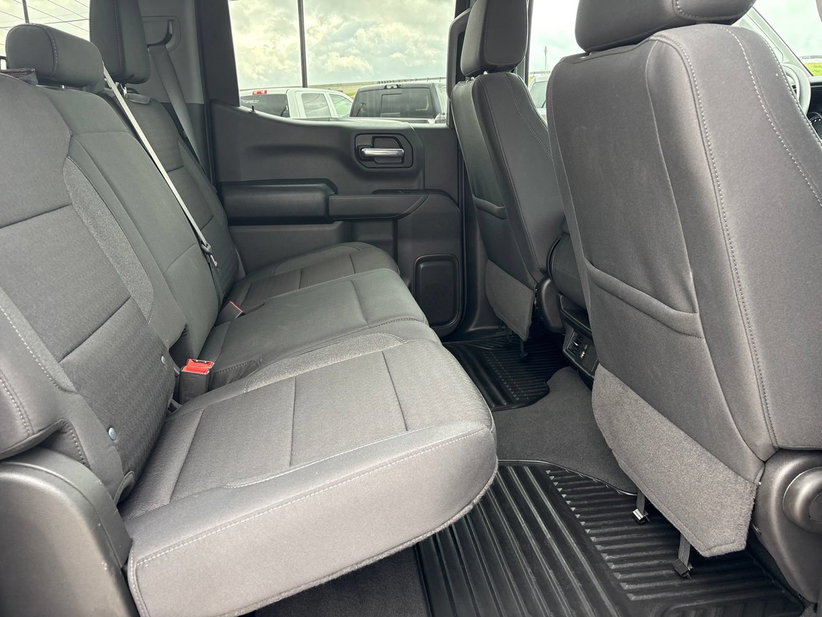 Used 2024 Chevrolet Silverado 1500 Custom w/ LPO, Dark Essentials Package AWD/4WD image 15