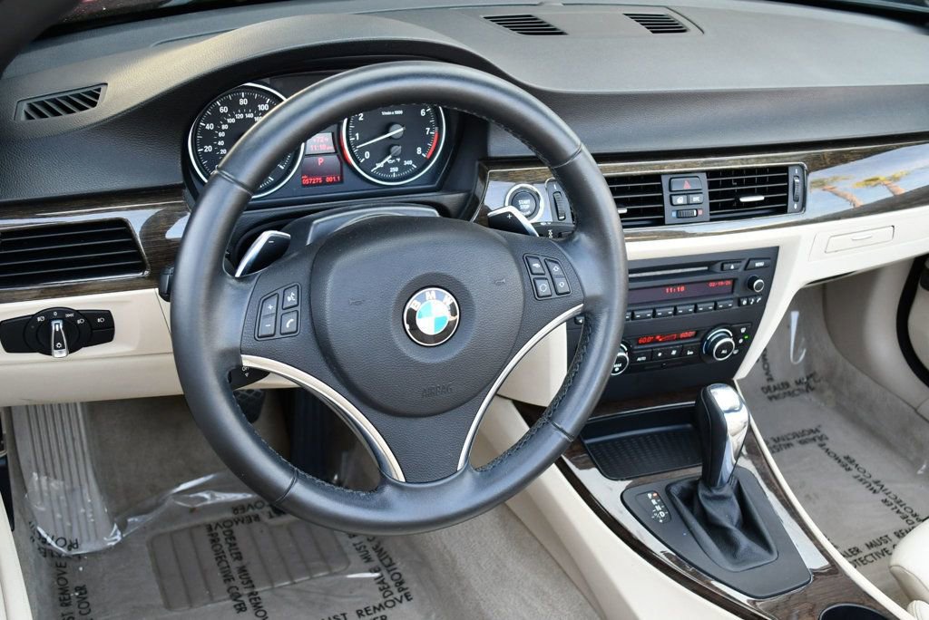 Used 2011 BMW 328i Convertible image 64