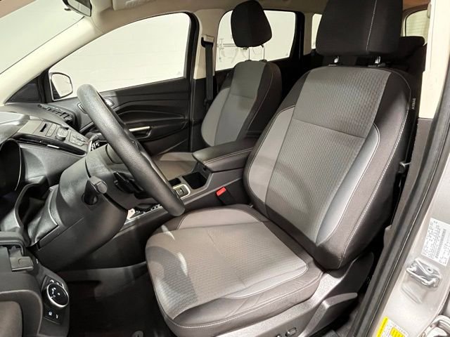 Used 2017 Ford Escape SE FWD image 18