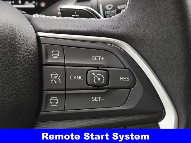 New 2025 Jeep Grand Cherokee Laredo image 18