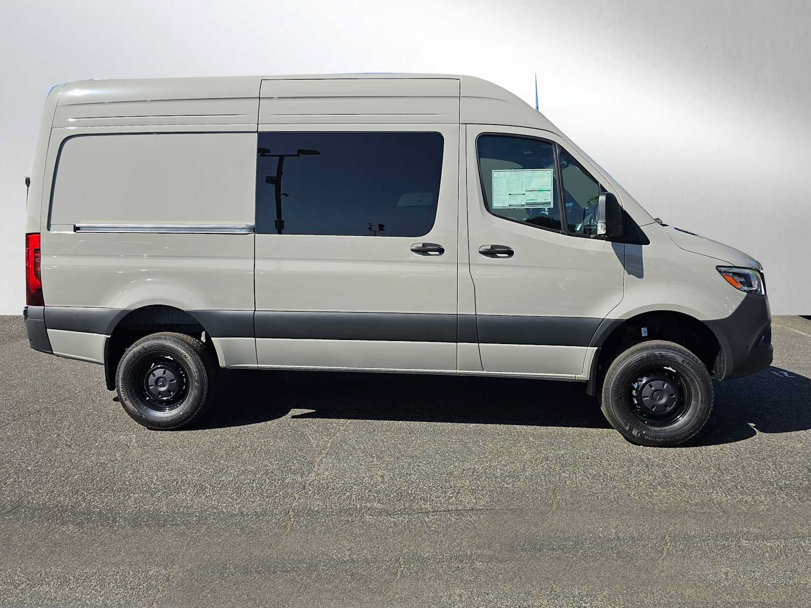 New 2026 Mercedes-Benz Sprinter 2500 image 2