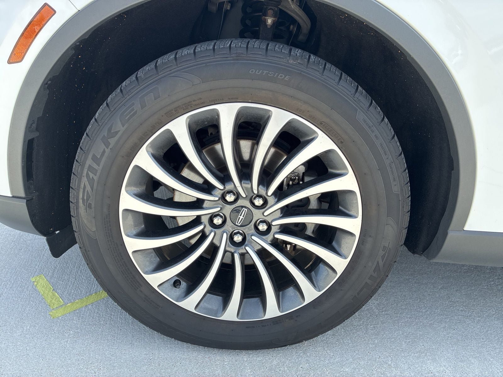 Used 2020 Lincoln Aviator Reserve w/ Equipment Group 201A AWD/4WD image 13