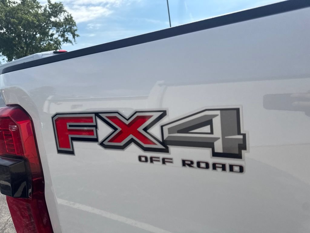 Certified 2025 Ford F350 Lariat w/ Lariat Ultimate Package AWD/4WD image 48