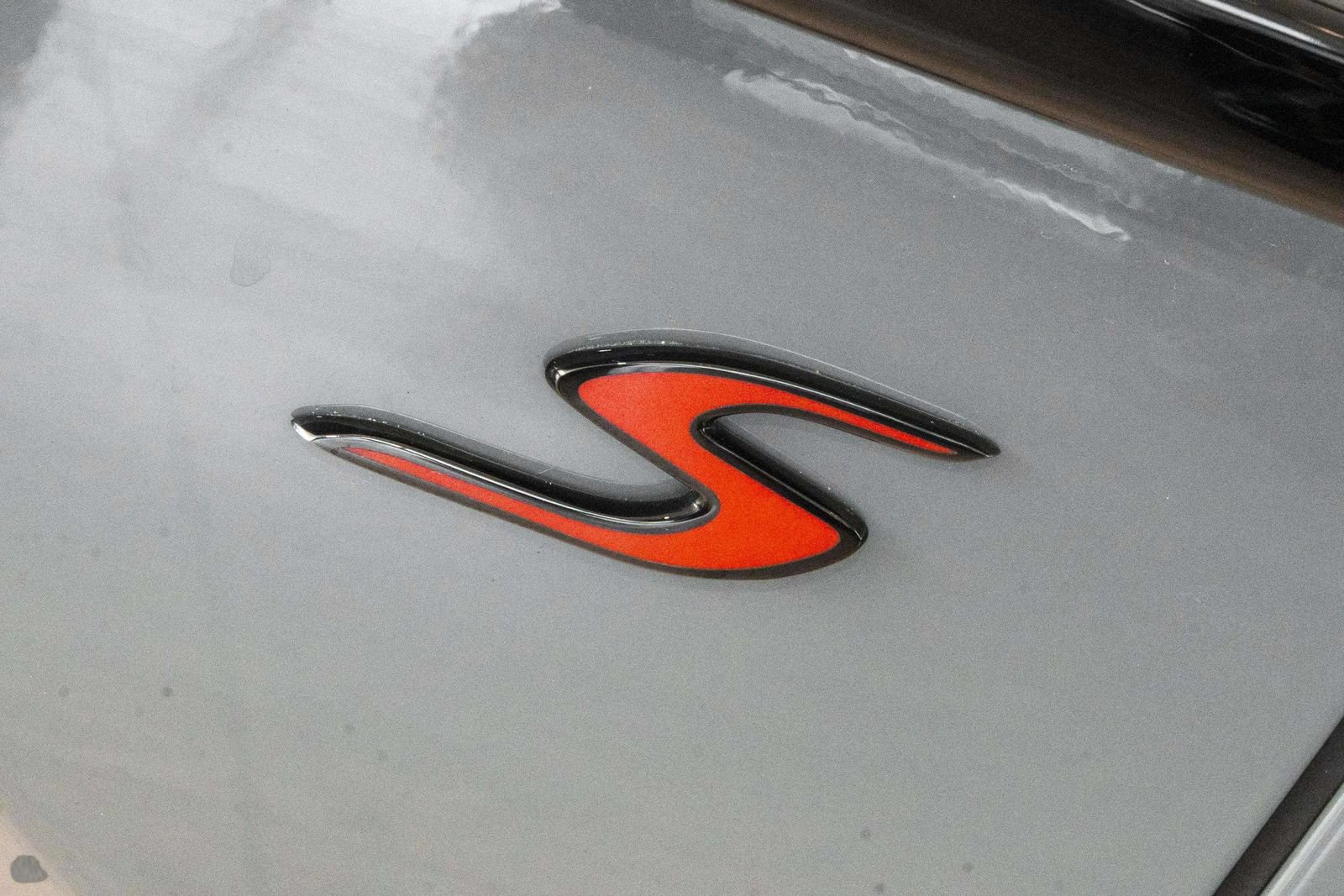New 2026 Aston Martin DBX 707 AWD/4WD image 9