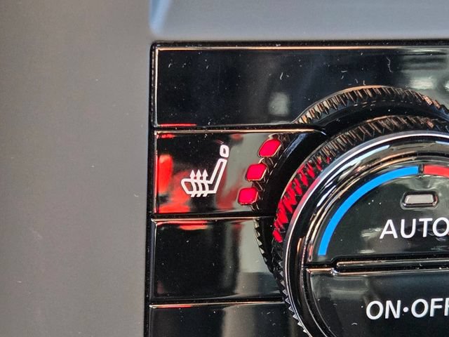 New 2026 Nissan Rogue SV AWD/4WD image 17