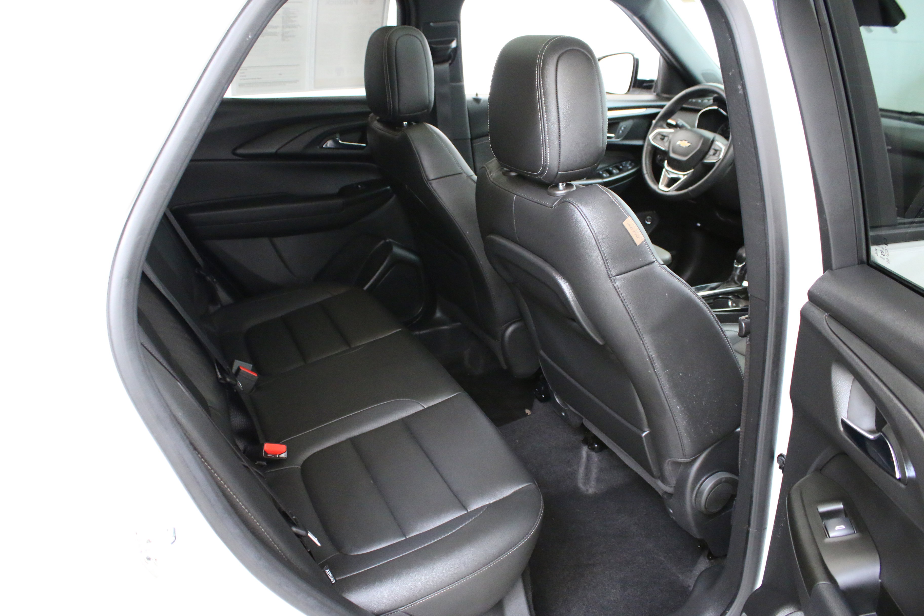 Used 2023 Chevrolet TrailBlazer ACTIV w/ Sun and Liftgate Package image 30