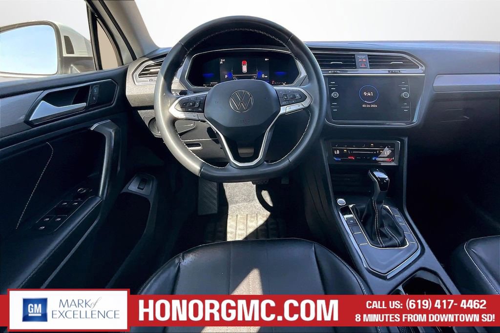 Used 2022 Volkswagen Tiguan SE image 8