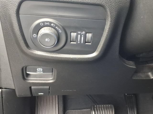 Certified 2023 Jeep Grand Cherokee L Limited AWD/4WD image 24