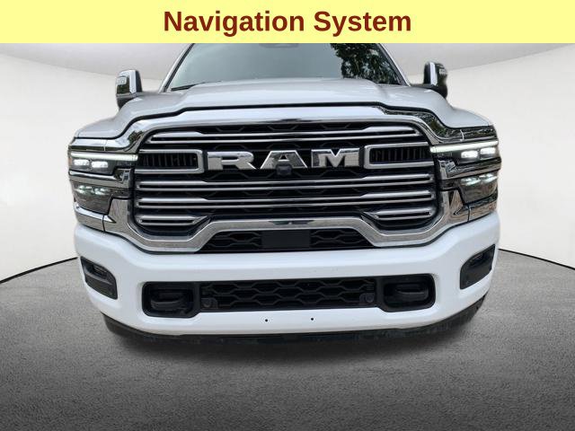 Used 2025 RAM 2500 Laramie AWD/4WD image 4