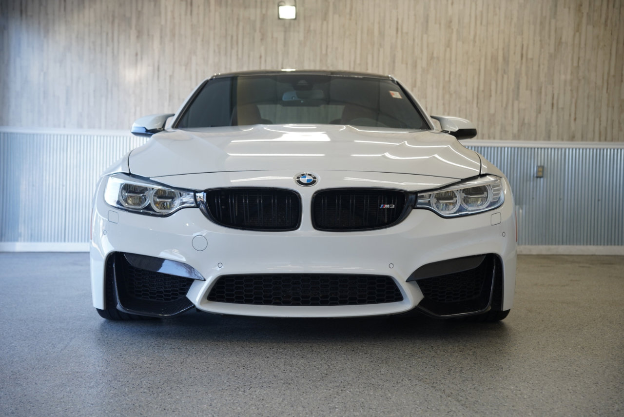 Used 2016 BMW M3 image 2