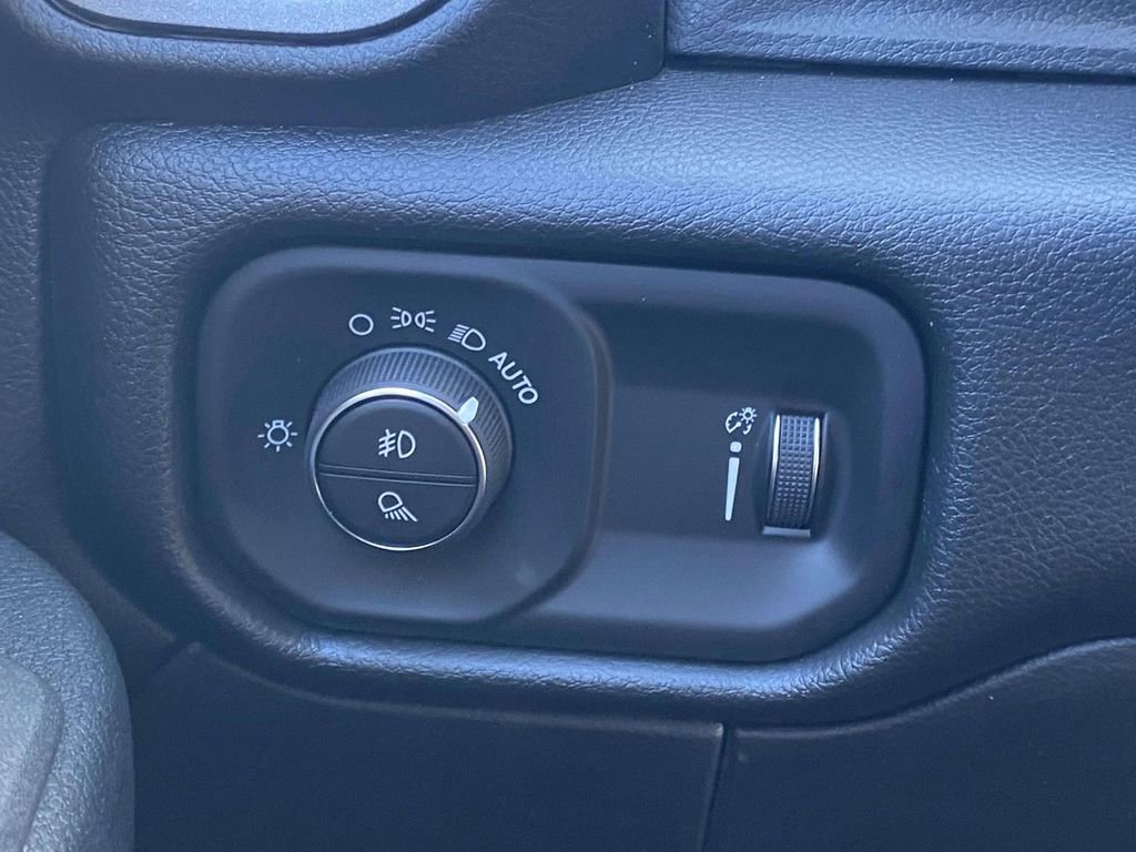 New 2026 RAM 2500 Warlock AWD/4WD image 25