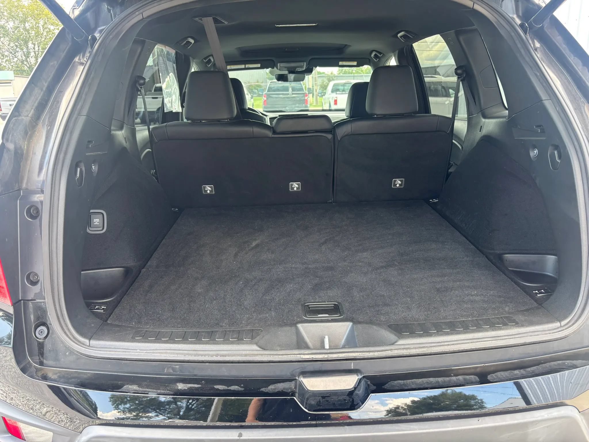 Used 2023 Honda Passport EX-L image 7