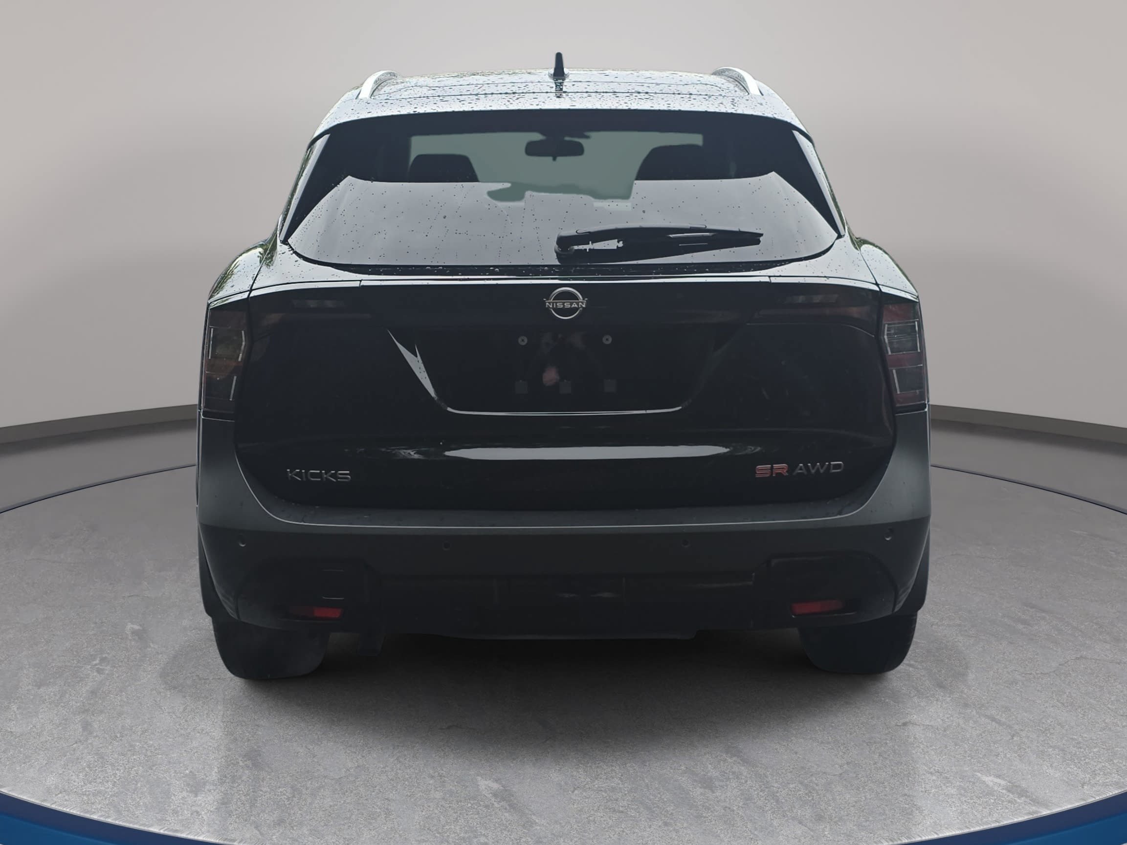 Used 2025 Nissan Kicks SR AWD/4WD image 6