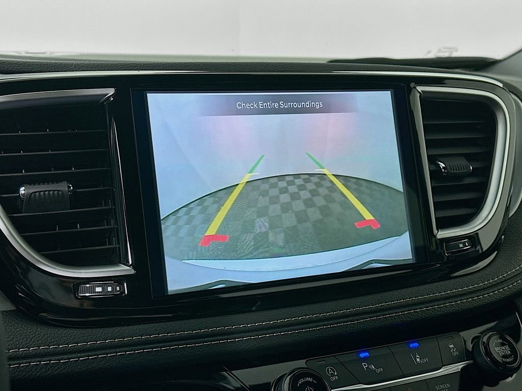 New 2026 Chrysler Pacifica Limited w/ S Appearance Package image 18