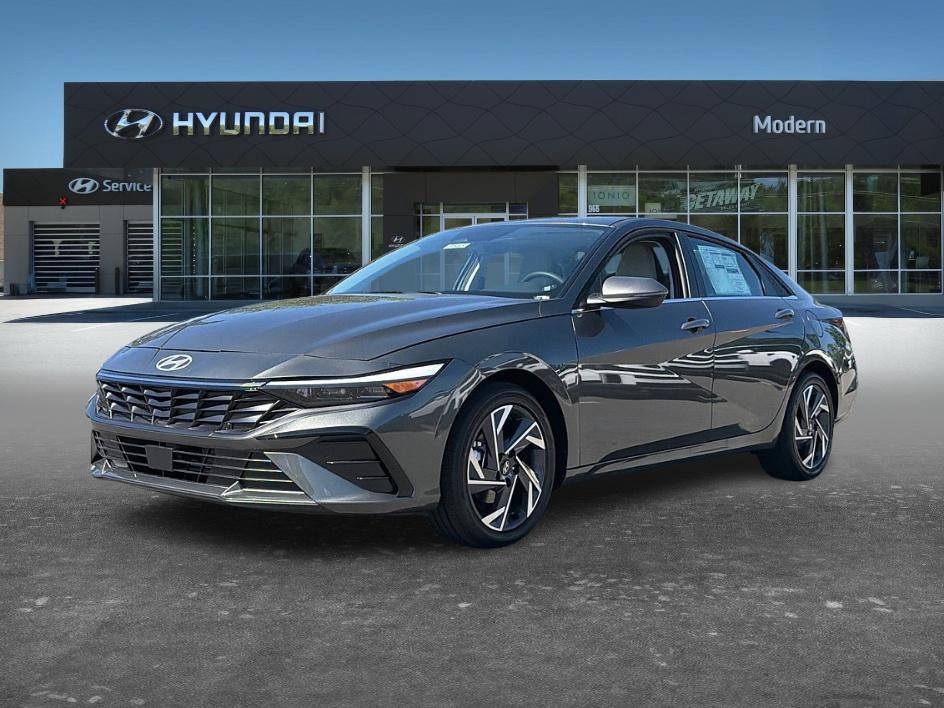 New 2026 Hyundai Elantra Limited FWD image 1