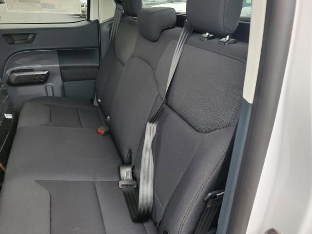 New 2025 Ford Maverick XL w/ Equipment Group 101A image 15