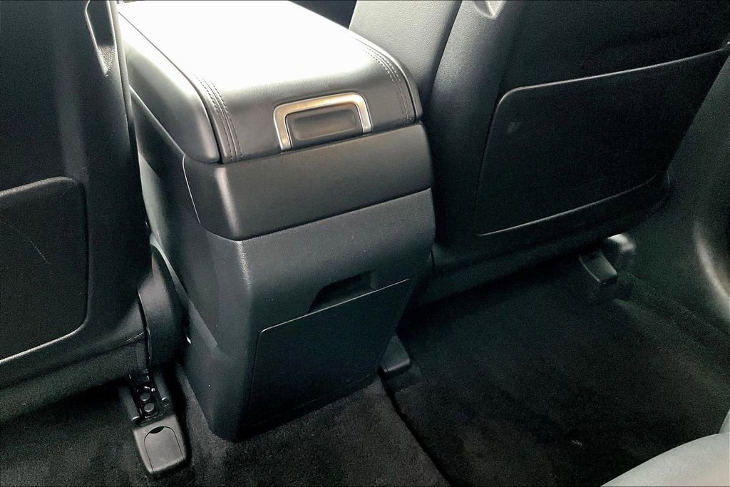 Used 2025 Hyundai Santa Fe Limited image 11