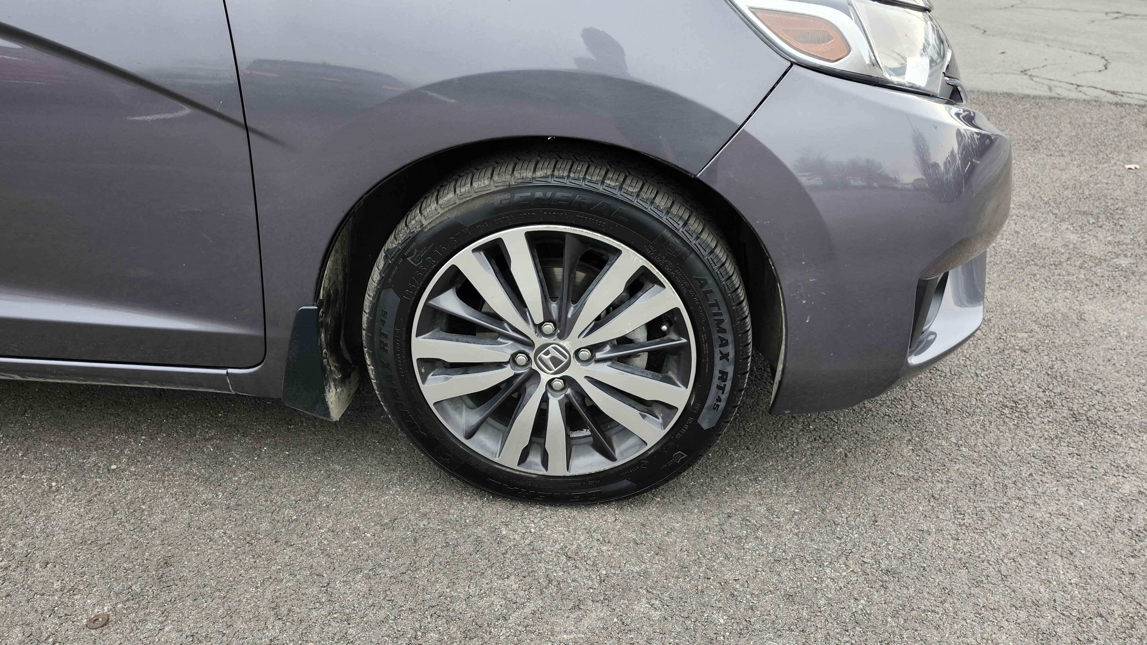 Used 2015 Honda Fit EX image 11