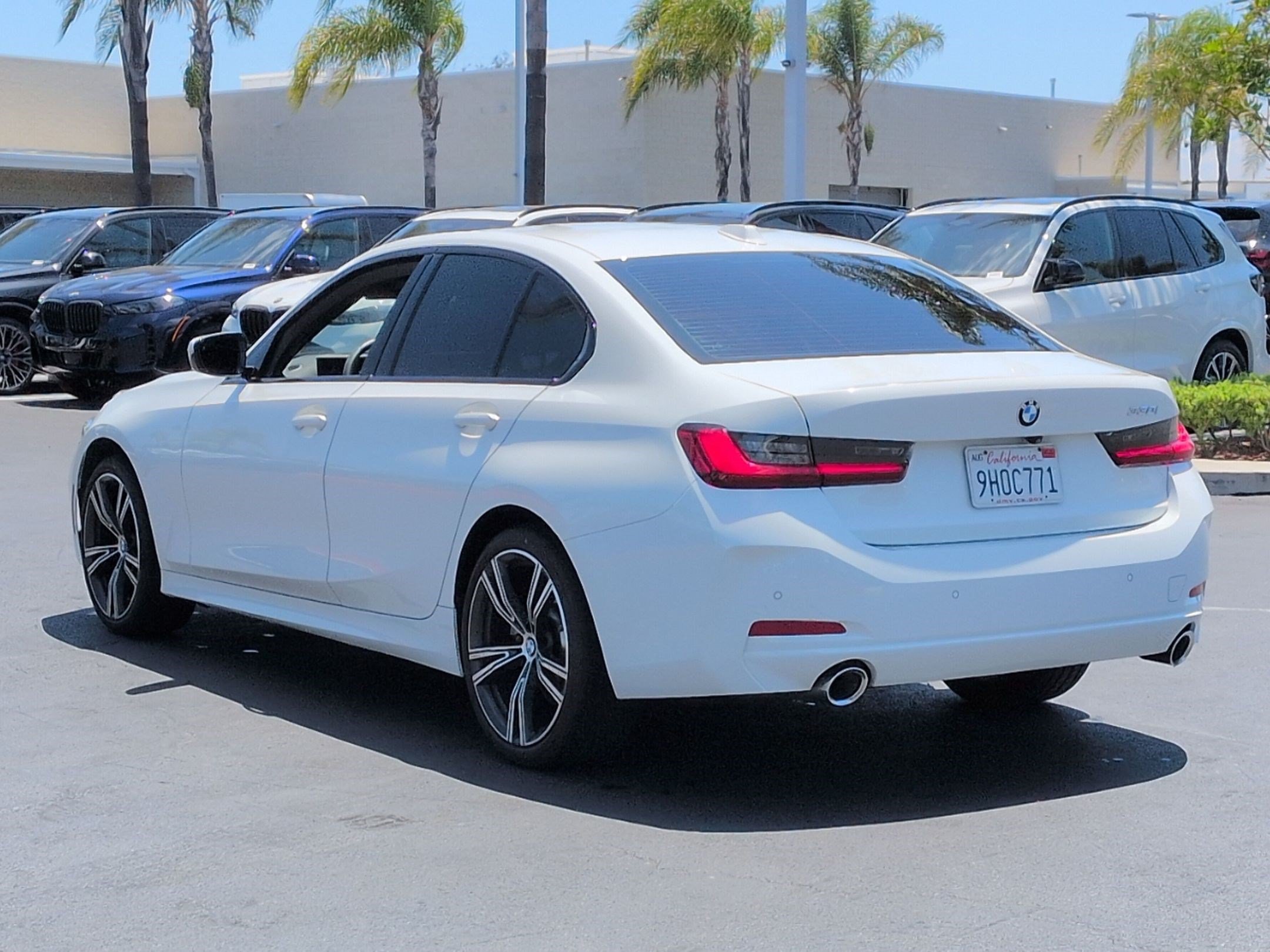 Certified 2023 BMW 330i Sedan w/ Premium Package RWD image 8