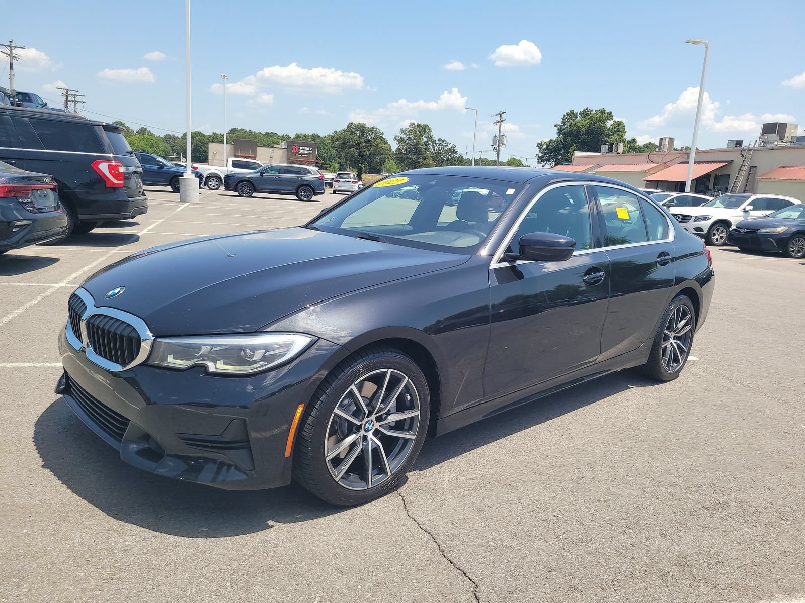 Used 2022 BMW 330i Sedan w/ Driving Assistance Package RWD image 7