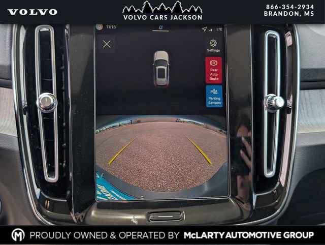 New 2026 Volvo XC40 B5 Core AWD/4WD image 11