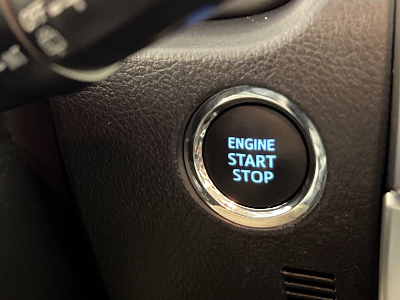 Used 2023 Toyota 4Runner Limited image 36