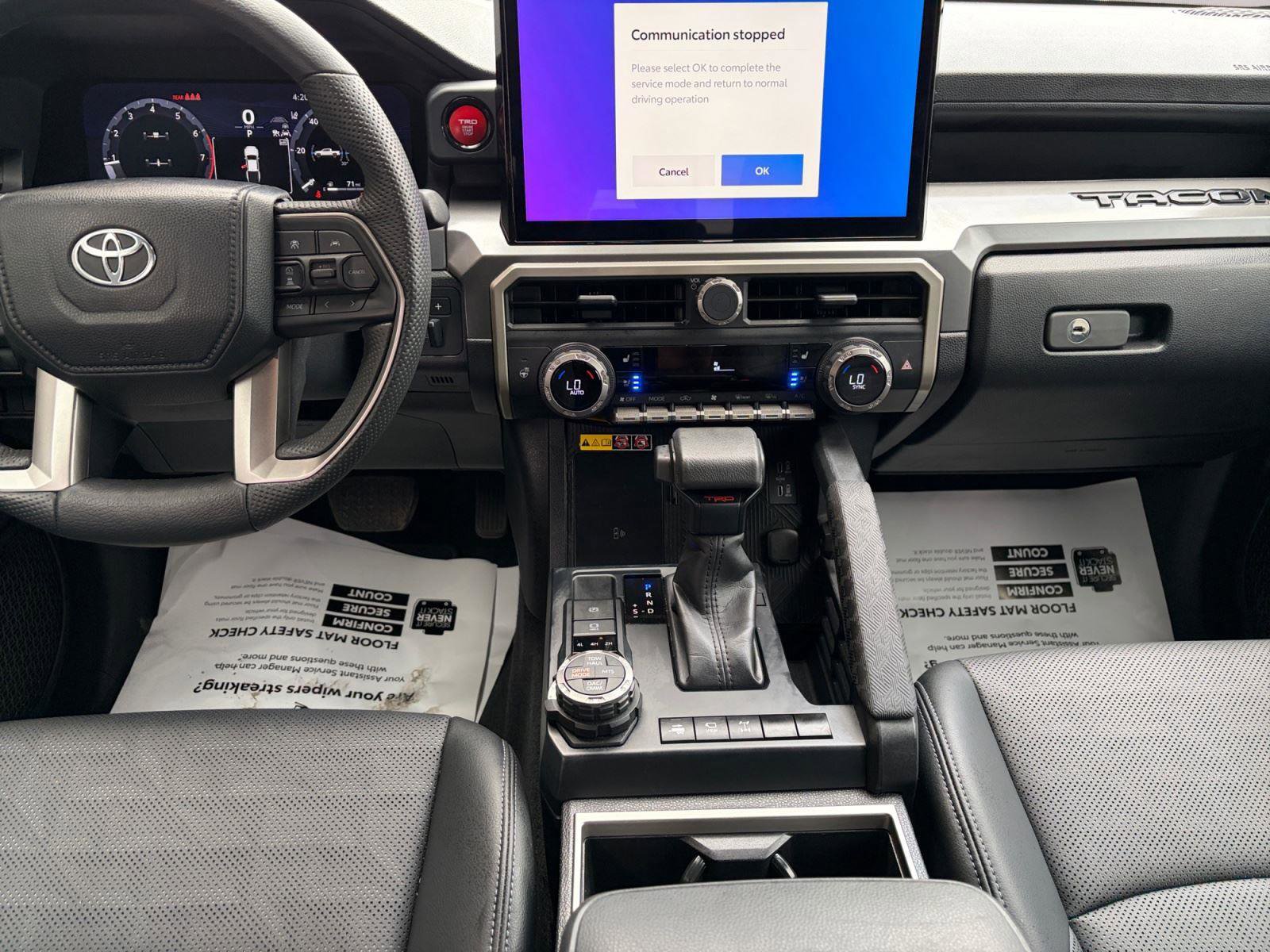 Used 2024 Toyota Tacoma TRD Off-Road w/ TRD Off Road Premium Package image 11