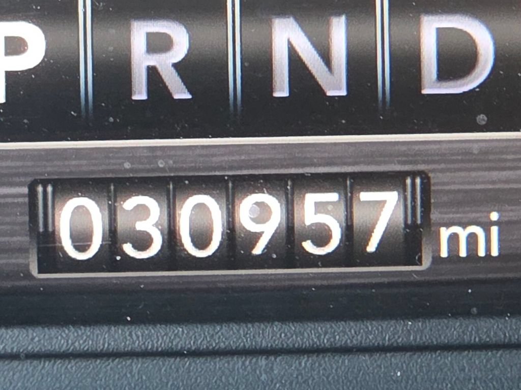 Used 2021 RAM 1500 Big Horn RWD image 33