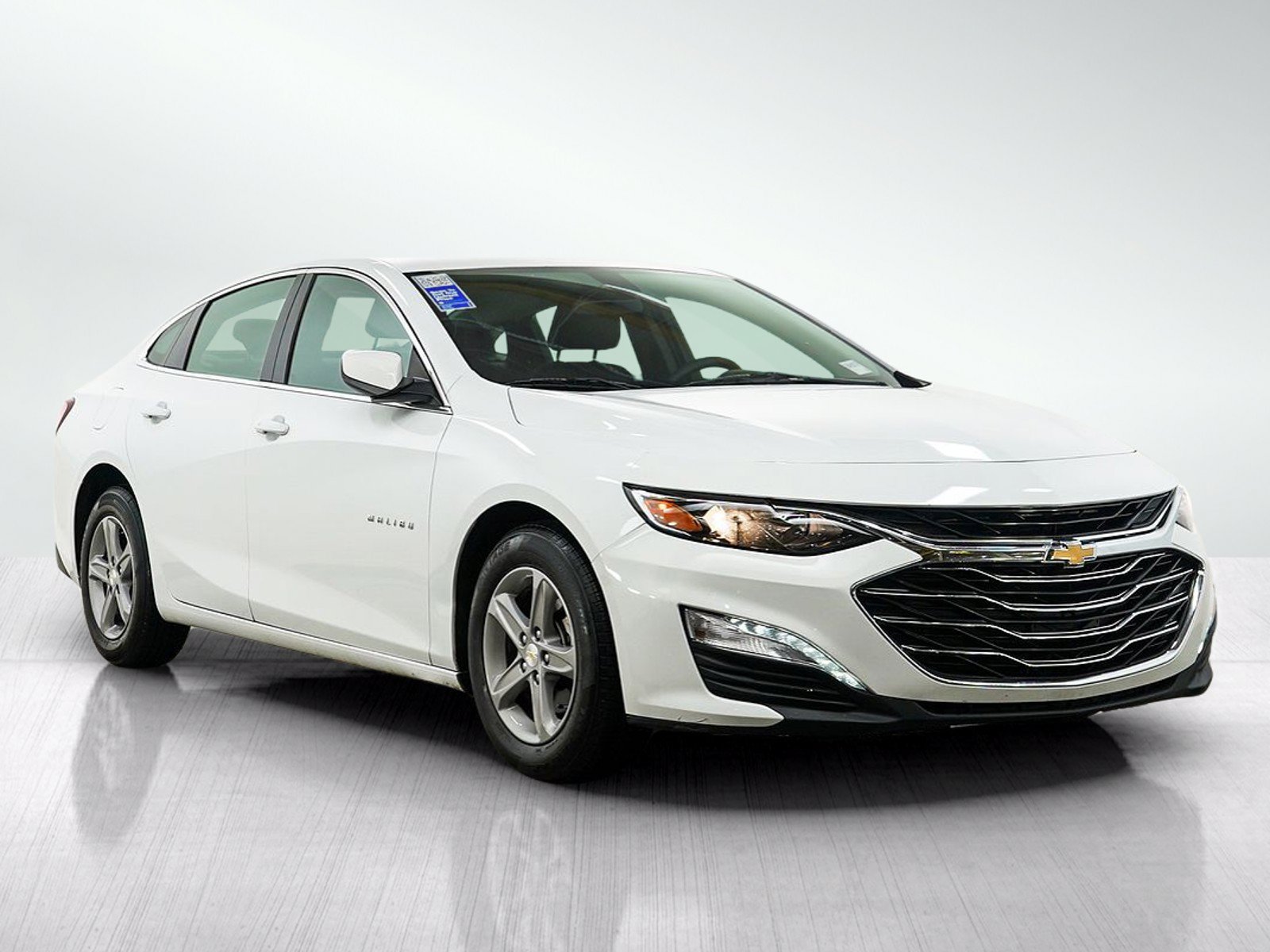 Used 2022 Chevrolet Malibu LT FWD image 7