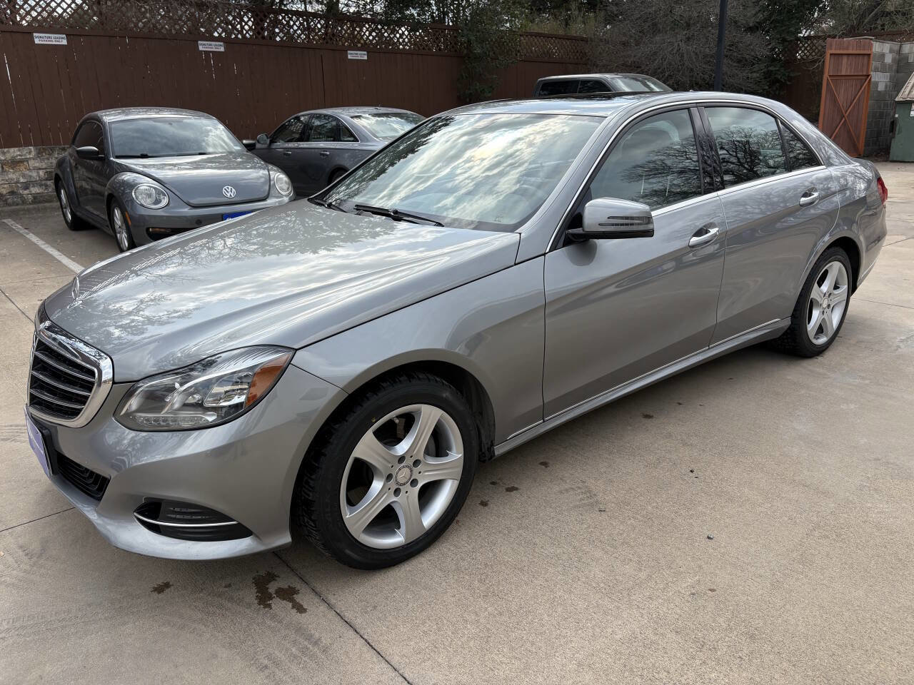 Used 2014 Mercedes-Benz E 250 BlueTEC Sedan image 7