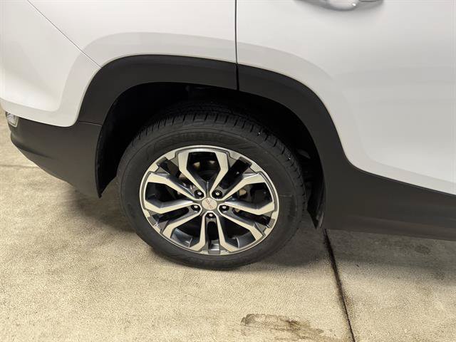 Certified 2019 GMC Terrain SLT w/ Preferred Package AWD/4WD image 8