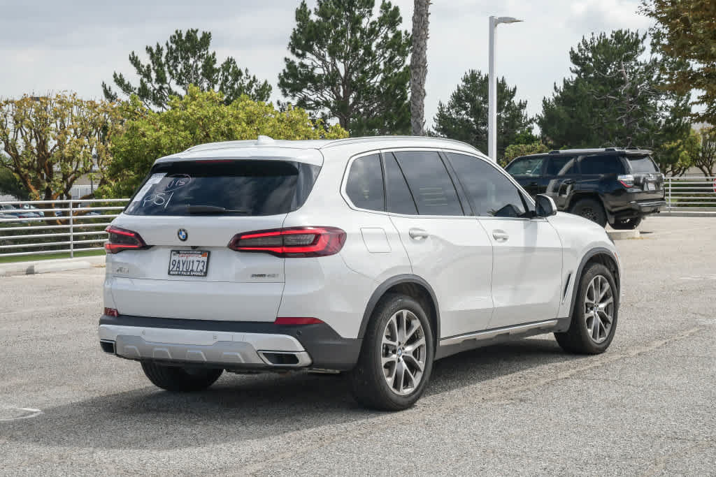 Used 2022 BMW X5 sDrive40i w/ Parking Assistance Package RWD image 9