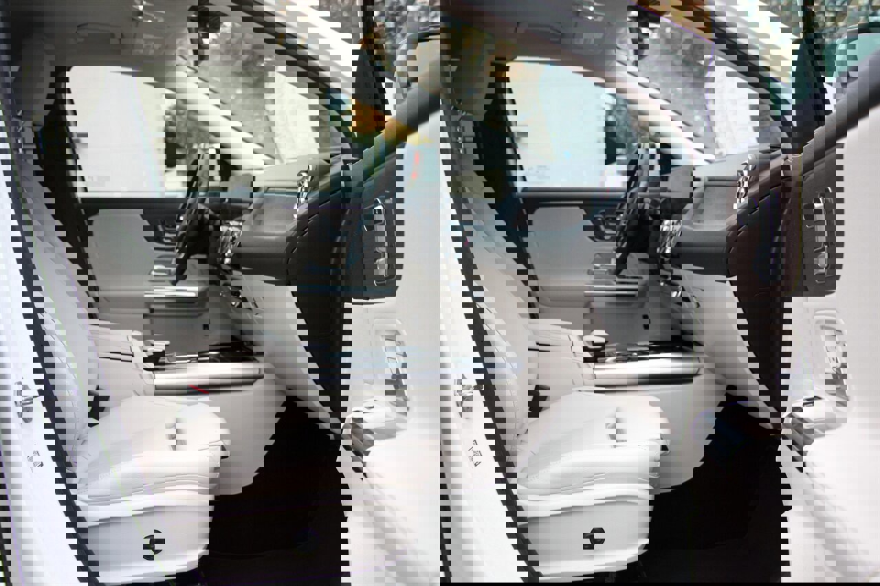 Used 2023 Mercedes-Benz GLA 250 4MATIC image 19