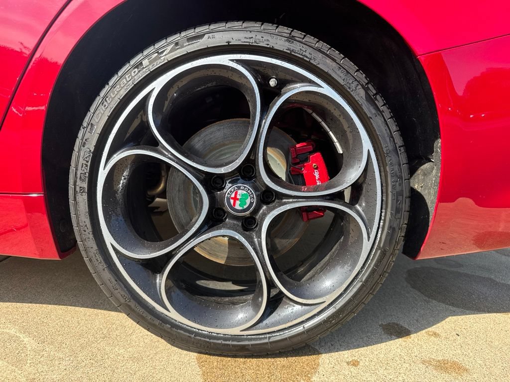 Used 2021 Alfa Romeo Giulia Ti Sport AWD/4WD image 26