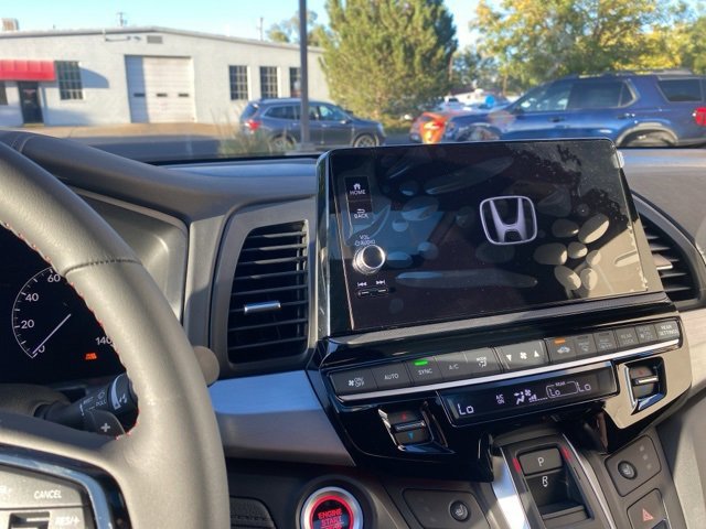 New 2026 Honda Odyssey Sport-L image 17