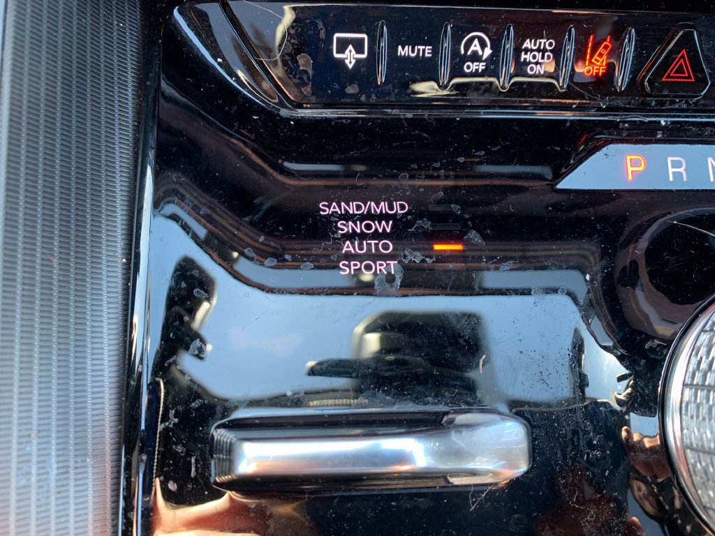 Used 2026 Jeep Grand Wagoneer L Summit w/ Rear Seat Video Group I AWD/4WD image 28