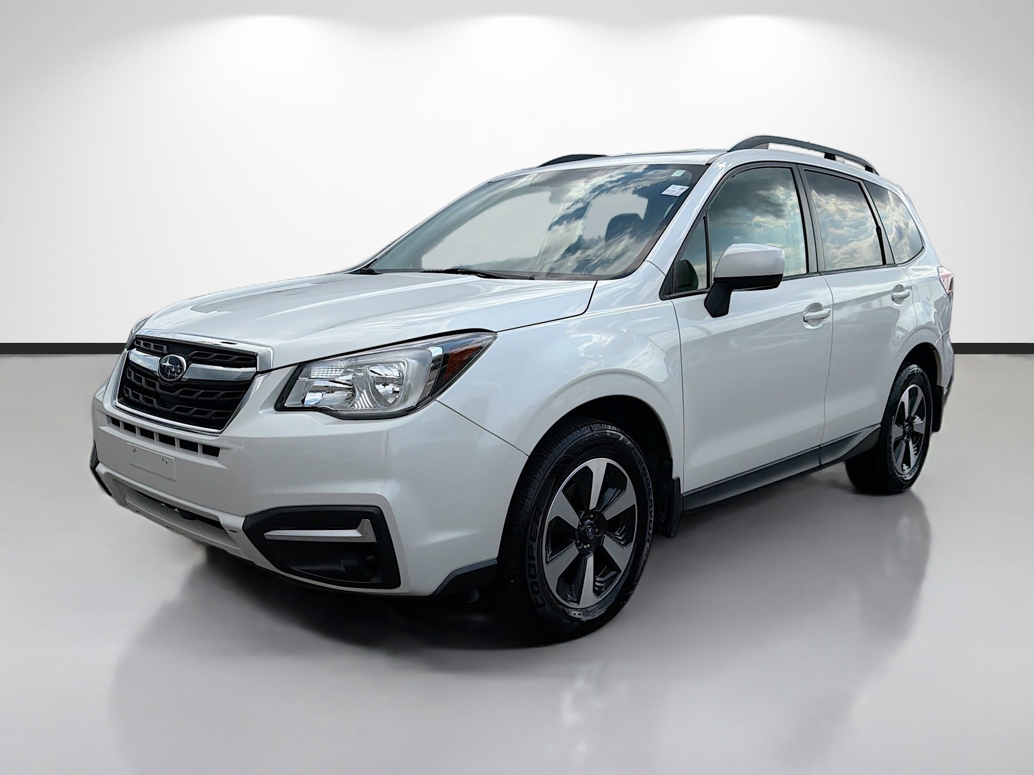 Used 2017 Subaru Forester 2.5i Premium w/ Protection Package #1 image 7