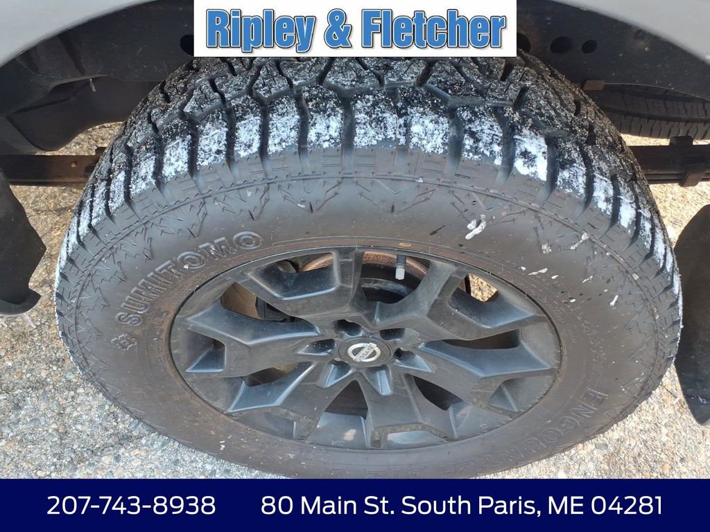 Used 2020 Nissan Frontier SV w/ Midnight Edition Floor Mats image 9