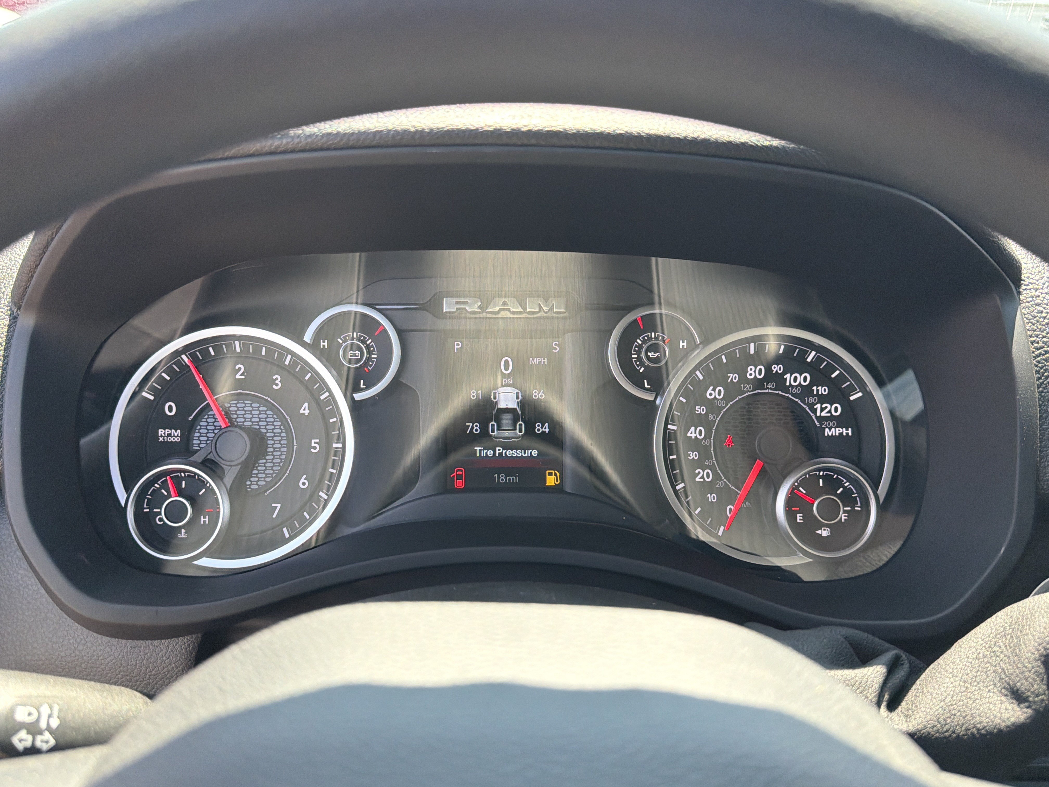 New 2026 RAM 2500 Tradesman AWD/4WD image 20