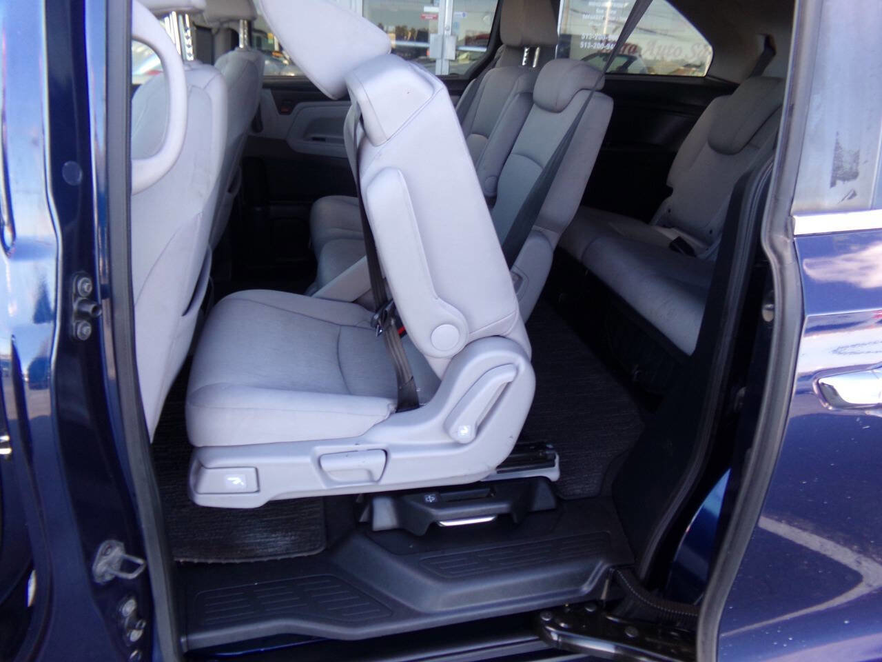 Used 2021 Honda Odyssey EX image 15
