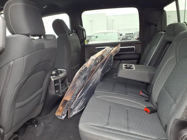 New 2026 RAM 1500 Big Horn AWD/4WD image 14