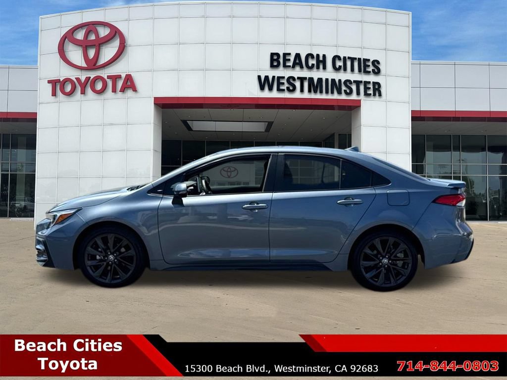 Certified 2025 Toyota Corolla SE w/ SE Premium Package FWD image 7