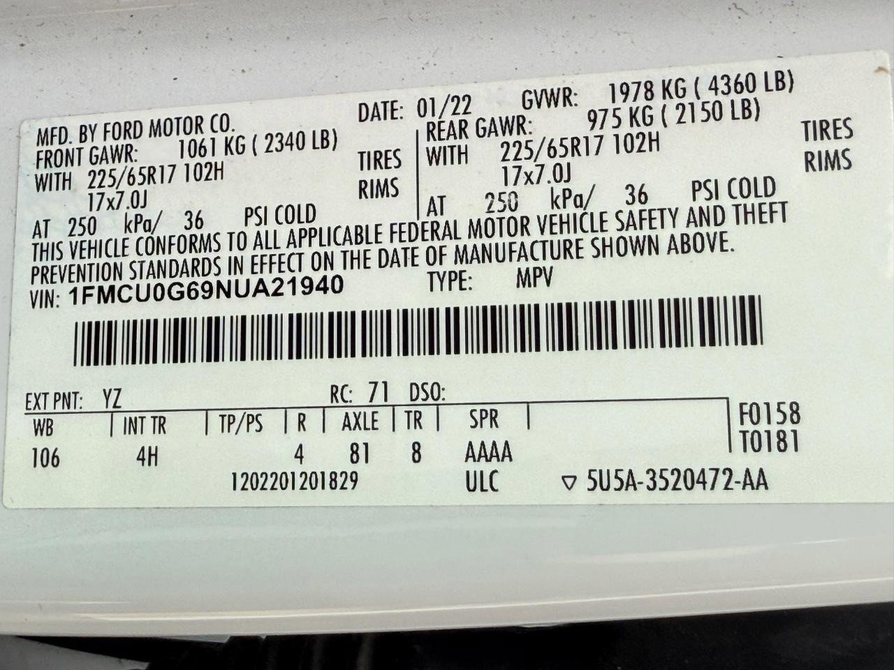 Used 2022 Ford Escape SE image 24