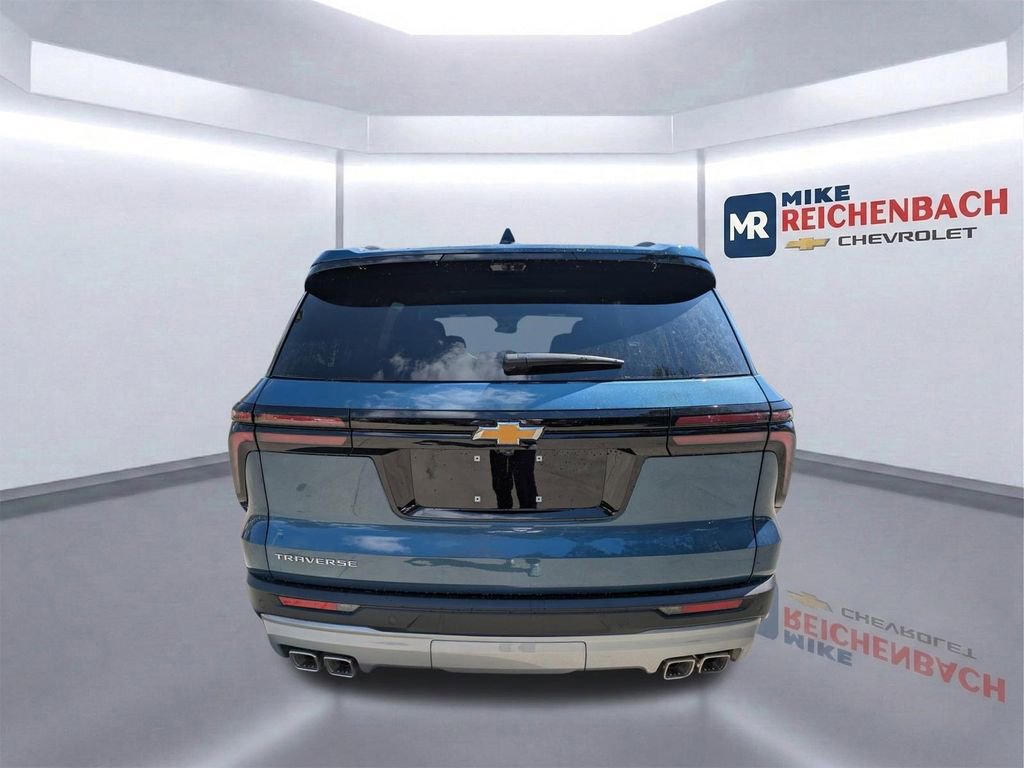 New 2026 Chevrolet Traverse LT w/ Driver Confidence Package FWD image 6