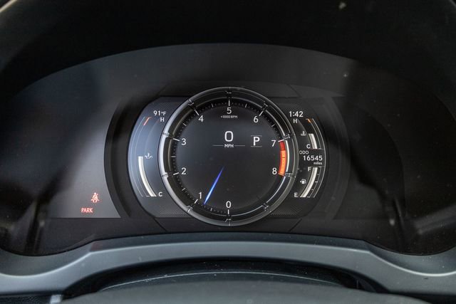 Used 2023 Lexus IS 500 RWD image 8