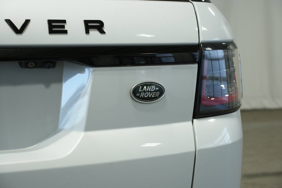 Used 2019 Land Rover Range Rover Sport HSE Dynamic image 17