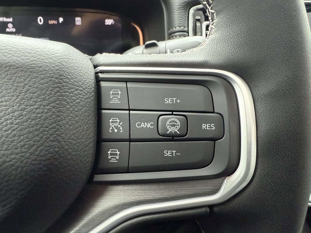 New 2026 Jeep Grand Wagoneer L 4WD w/ Premium Group I image 24
