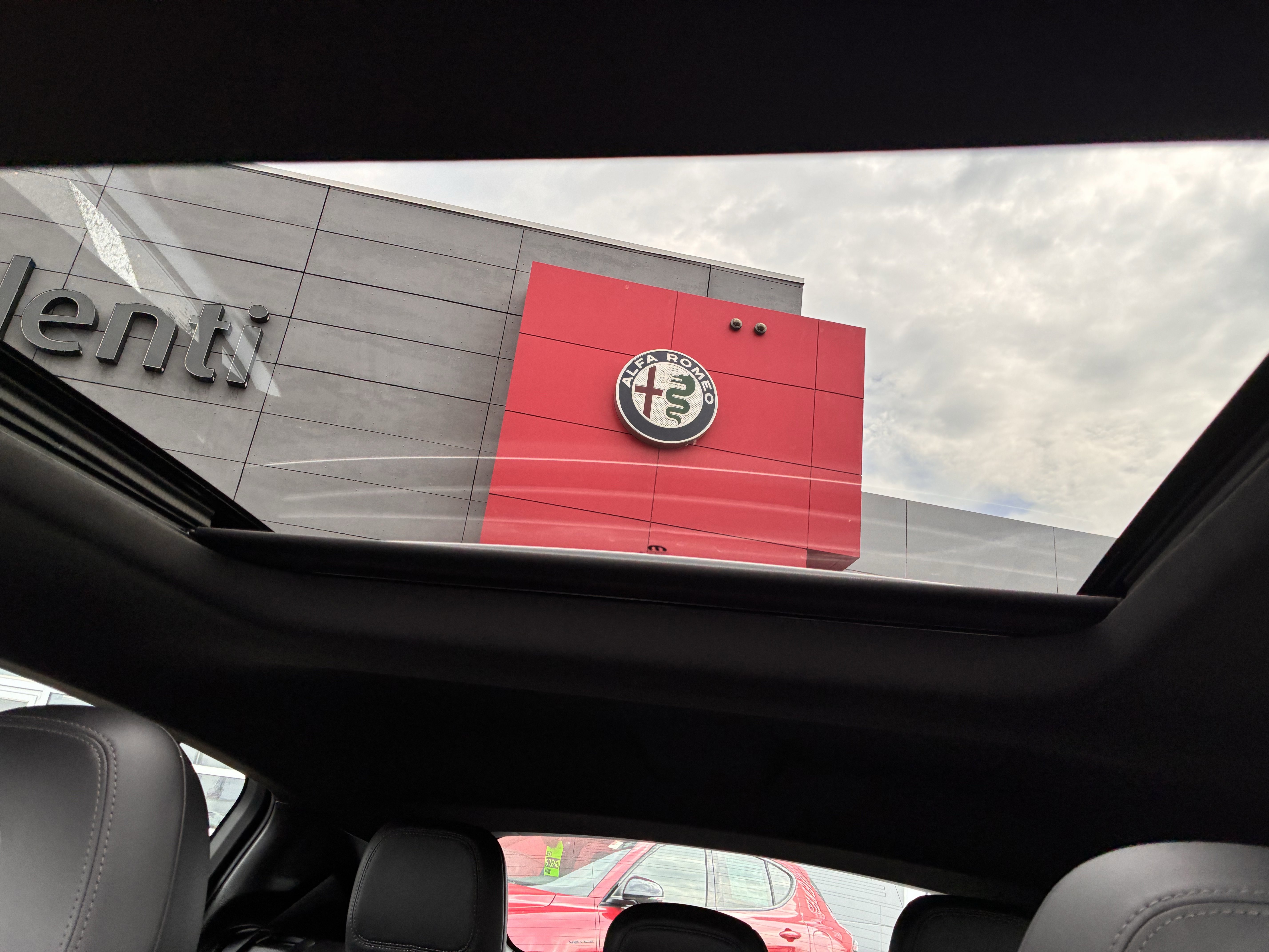 Used 2024 Alfa Romeo Tonale Ti image 26