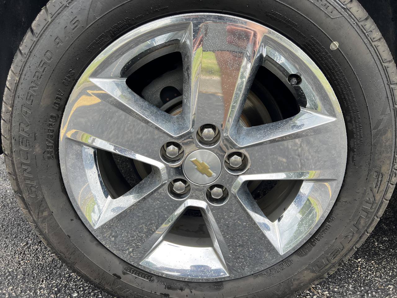 Used 2011 Chevrolet Equinox LTZ w/ Spring Special Package FWD image 14